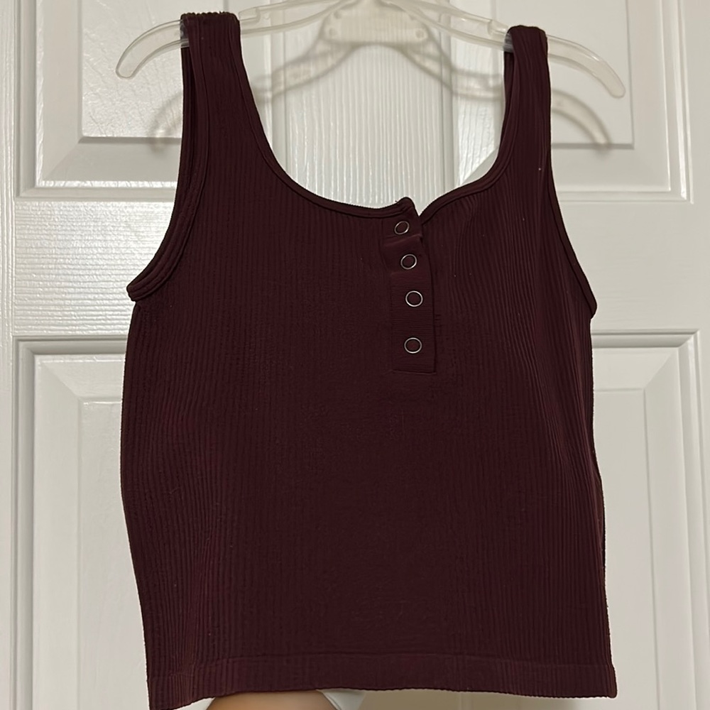 Maroon Aeropostal cropped tank top S